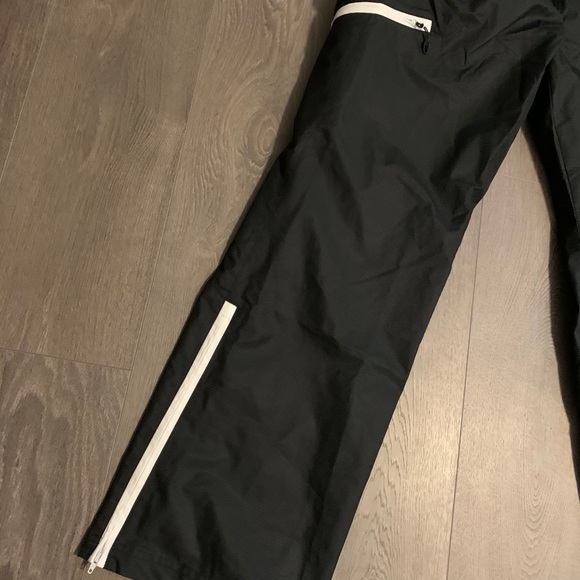 Adidas track pants - Picture 3 of 4